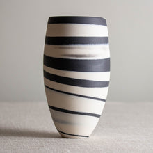Load image into Gallery viewer, Black and White Porcelain Vessel 2