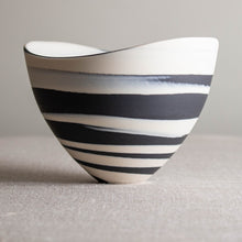 Load image into Gallery viewer, Black and White Porcelain Vessel with Undulating Rim