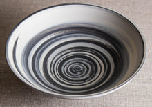Load image into Gallery viewer, Black and White Porcelain Vessel 5