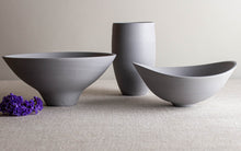 Load image into Gallery viewer, Light Grey Porcelain Set of Vessels