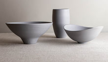 Load image into Gallery viewer, Light Grey Porcelain Set of Vessels