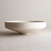 Load image into Gallery viewer, Crystalline Matte White Sparkling Bowl