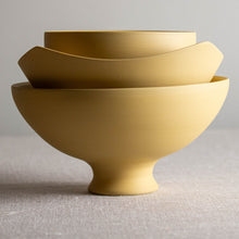Load image into Gallery viewer, Deep Yellow Footed Vessel