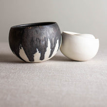 Load image into Gallery viewer, Wobble pots, set of 3