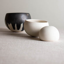 Load image into Gallery viewer, Wobble pots, set of 3