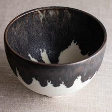Load image into Gallery viewer, Bronze and White Footed Vessel