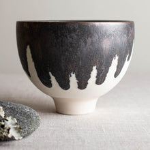 Load image into Gallery viewer, Bronze and White Footed Vessel