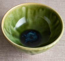 Load image into Gallery viewer, Small Olive Green Bowl