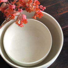 Load image into Gallery viewer, Crystalline White Matte, Set of Round Bottom Bowls