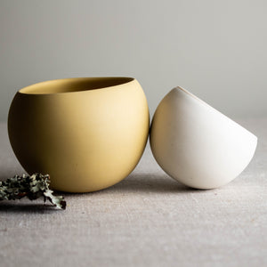 Wobbles with Yellow Porcelain