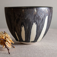 Load image into Gallery viewer, Bronze and White Glazed Vessel 9
