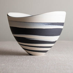 Black and White Porcelain Vessel with Undulating Rim