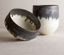 Load image into Gallery viewer, Bronze and White Vessel 5

