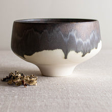 Load image into Gallery viewer, Bronze and White Vessel 5
