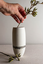 Load image into Gallery viewer, Manganese Line Series Vase Form
