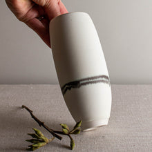Load image into Gallery viewer, Manganese Line Series Vase Form
