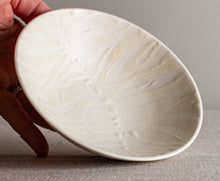 Load image into Gallery viewer, Painted "Tiger Stripe' Matte Cream Glaze Pattern
