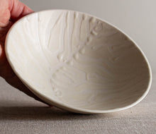 Load image into Gallery viewer, Painted "Tiger Stripe' Matte Cream Glaze Pattern
