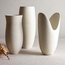 Load image into Gallery viewer, Vessel with Deeply Carved Rim in Matte Ivory
