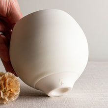 Load image into Gallery viewer, Rounded Vessel in Crystalline White Matte
