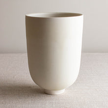 Load image into Gallery viewer, Set of 2 Vessels in Crystalline White Matte
