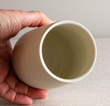 Load image into Gallery viewer, Vase Form in Crystalline White Matte
