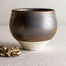 Load image into Gallery viewer, Oil Spot Bronze Glazed Small Vessel
